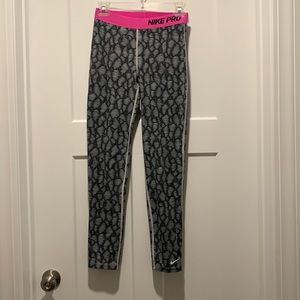 Nike Pro training pants size XL